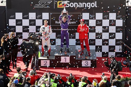 Yelmer Buurman wint Super Final